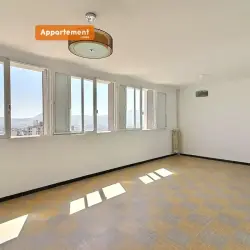 Appartement 4 pièces 74,60 m2 Marseille 6 à louer